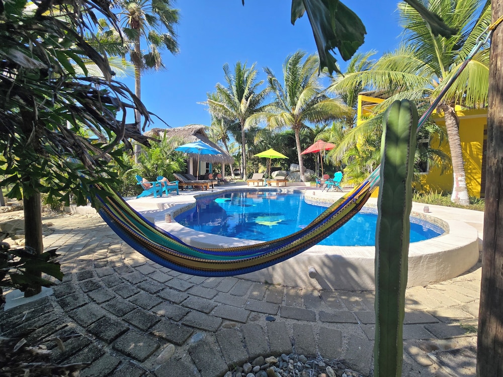 Ocean Oasis Hotel