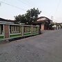 Hotel O Sengon Kostel Syariah