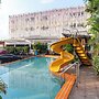 Xanadu Hotel
