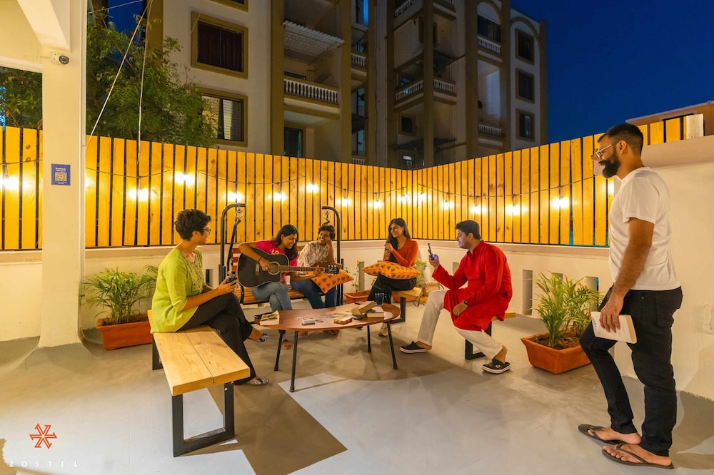 Zostel Pune