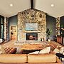 Tremont Lodge & Resort