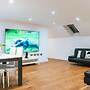 Remarkable, Penthouse - 3-bed Apartment in Purley