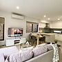 StayAU Modern 4BR Townhouse Bayswater