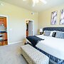Executive Suite With Pool & Gym