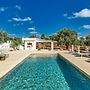 3673 Trullo Antica Puglia by Perle di Puglia