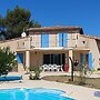 Maison d'Hôtes La Chêneraie