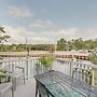 Coastal St Simons Retreat Near Gascoigne Bluff!