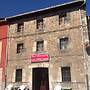 PENSION Y BAR IVIS