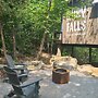 The Treetop Hideaways at Ruby Falls