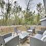 Deck, Yard & Outdoor Dining: Destrehan Getaway!