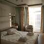 2-bed - Sleeps 4 - w Parking