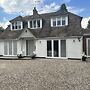 Beautiful 1-bed Studio in Bourne end