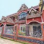 OYO Life 92546 Kost Merah Bojongsoang Syariah