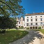 Chateau de Maillat