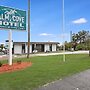 Palm Cove Motel