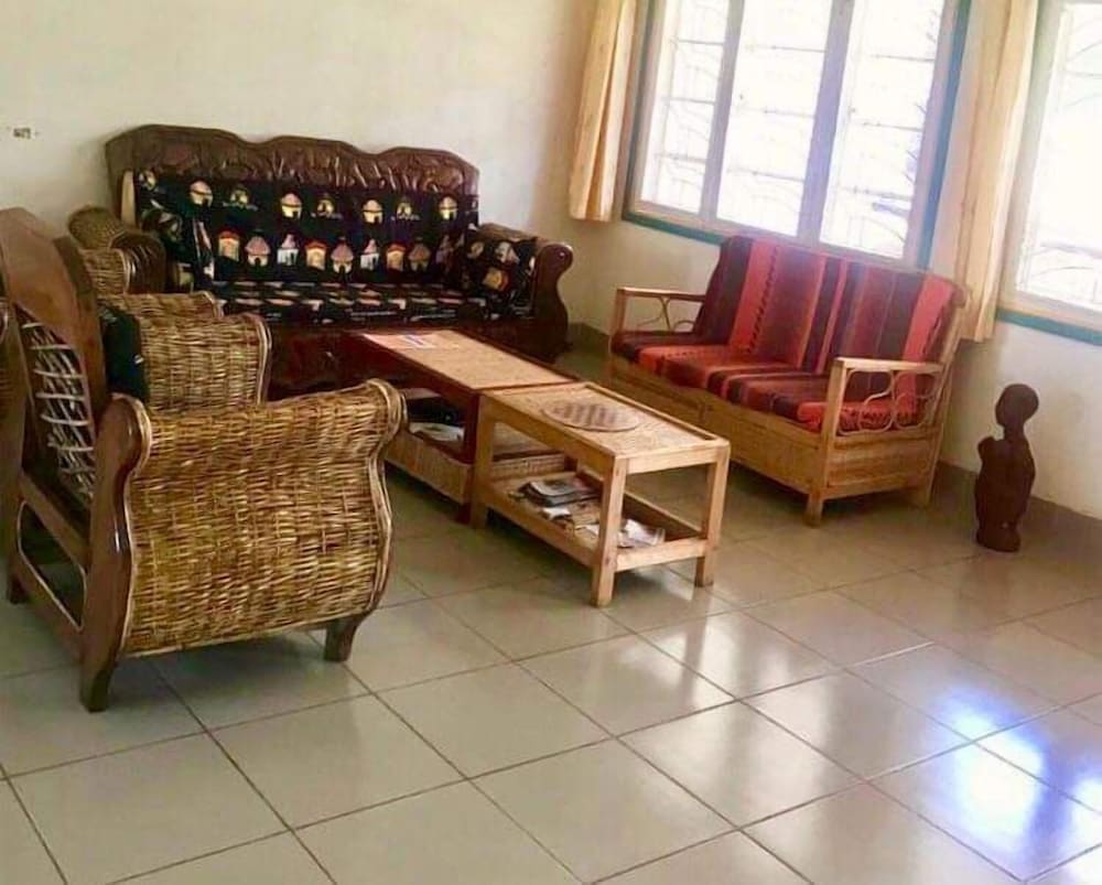 Home stay studio 62 guesthouse