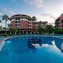 Palmeras Beach Hotel