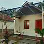 Hotel O Avocado Homestay