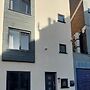 Modern Stylish 2 bedroom 2 Bath Apts.