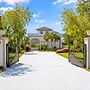 Bella Villa Estate