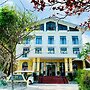 Golden Rose Hotel Con Dao