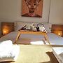 Paramount Gardens Resorts D204
