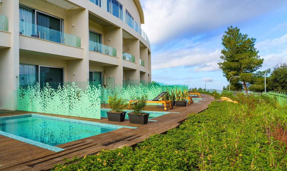 Almond Hotel – Adults Only