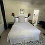 Runaway Hill Inn