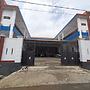 OYO 93774 Khaira Kos Dan PenginapanNearYani Heahlerr