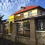 Entire Private Family Home With Volcano View Pet Friendly