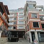 Dees Boutique Hotel