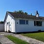 'blue Sky' 2 Bedroom Enclosed Garden Parking, Wifi