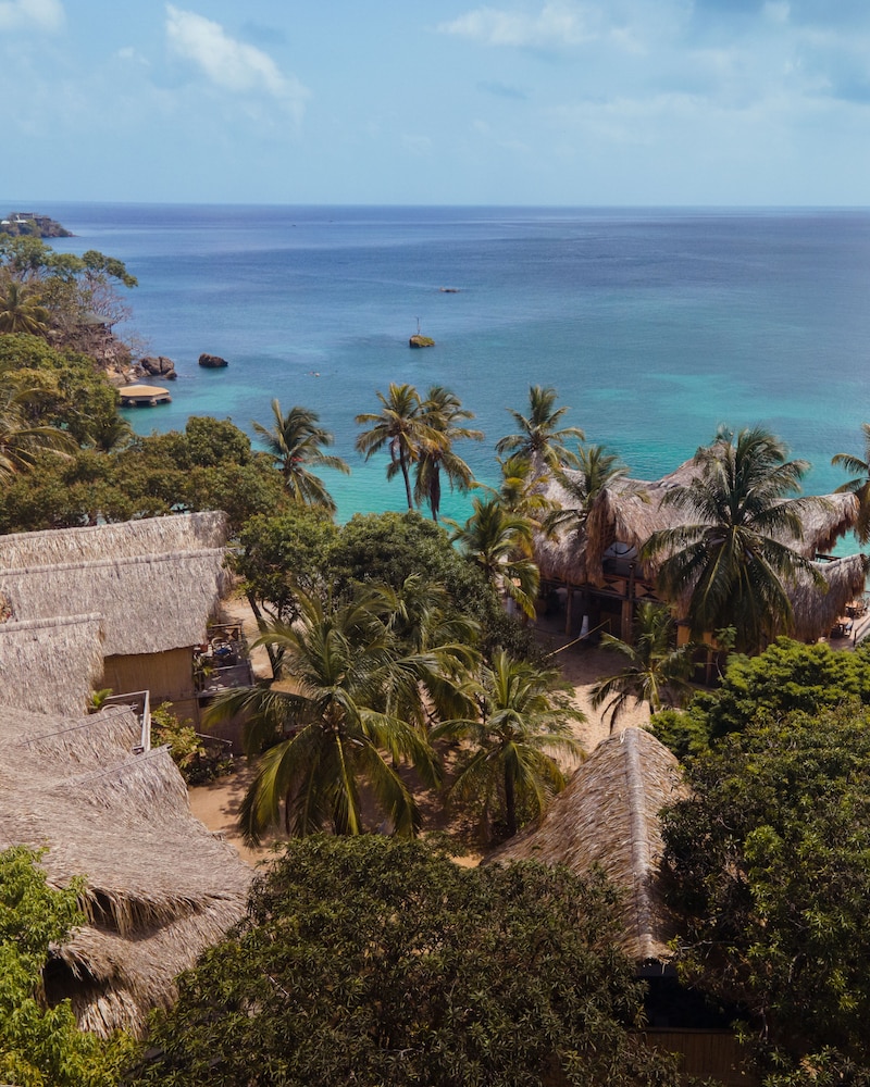 La Playita Hotel
