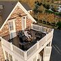 Linnaeus Suite, Berry - by Linnaeus Collection