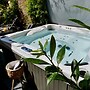 Luxury 3 Bed Manor House Hot Tub Cinema Room Skytv