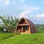 TwoSpaces Living at deRos Resort & Cafe, Bogor