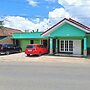 OYO 93814 Amanda Homestay