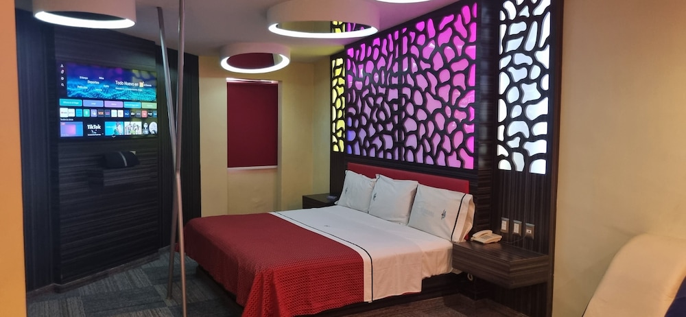 Hotel Niagara carretera Dgo-Mazatlan