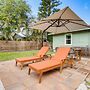 Idyllic Sarasota Home w/ Yard: 2 Mi to Beach!