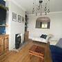 Seaview 2 Bedroom House Sleeps 4 - Pets Ok -wifi