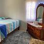 1 Bedroom Blissful Retreat - A/C & Private Garden