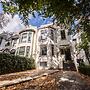 Spacious 2 Bedroom Serviced Apartments 71-77m2