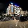 CROWN PARK LUXURY HOTEL