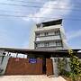 Shantham Service Apartments, Kinathukadavu