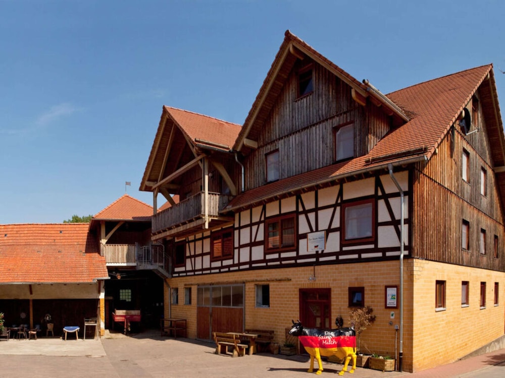 Breitenbach Modern Retreat