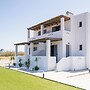 Filia Skyros Suites