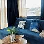 Premium Houseboat Blue Lagoon