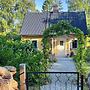 6 Person Holiday Home in Klintehamn