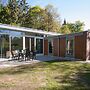 Modern Bungalow With Parking