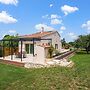 Holiday Home in Vaucluse Near Mont Ventoux